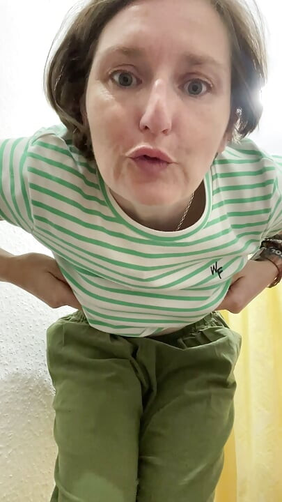 Got totally carried away with an impromptu lap dance of sorts from your favourite weirdo, Rachel Wriggler!