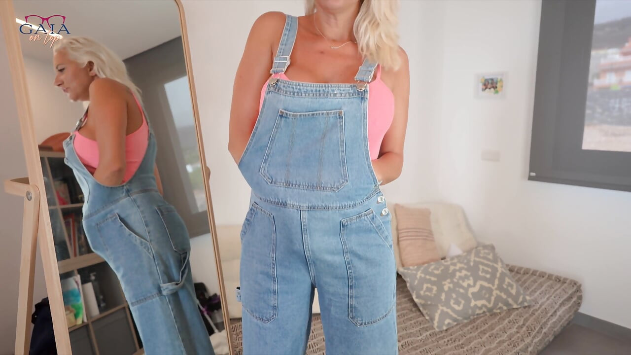 362 Solo thủ dâm há hốc mồm