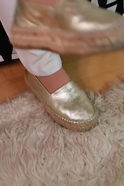 Tight Jeans, Glitter Espadrilles & Nylon Feet Close-up