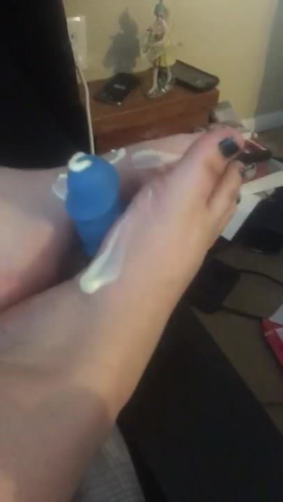 Footjob