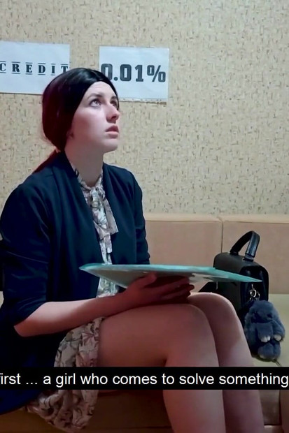 Žena je došla da kompenzira muževljevu pozajmicu pičkom