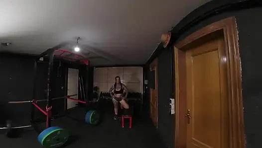 Sesi seks pelacur di gym sama sabien demonia