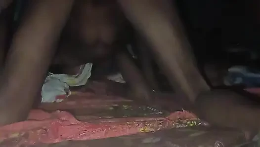Kakak perempuan 2 menikmati kakak perempuan sepanjang hari