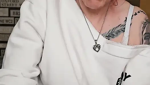 Грязные разговоры жены об измене мне со своим новым другом