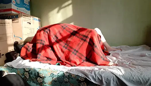 Aku dan ibu tiriku ngentot posisi 69