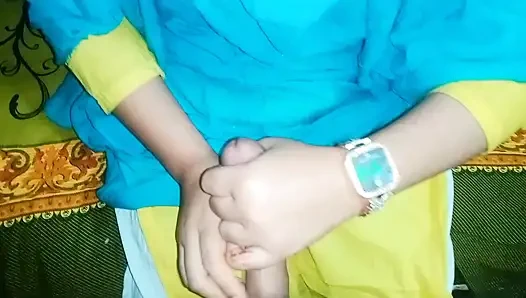 Teman gadis cantik selama momen intim