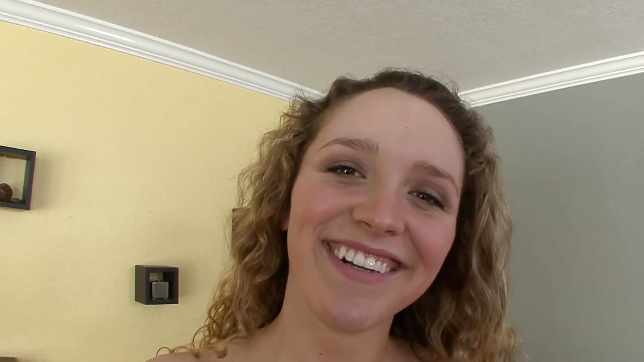 Beautiful girl with big ass takes a nice mature cock