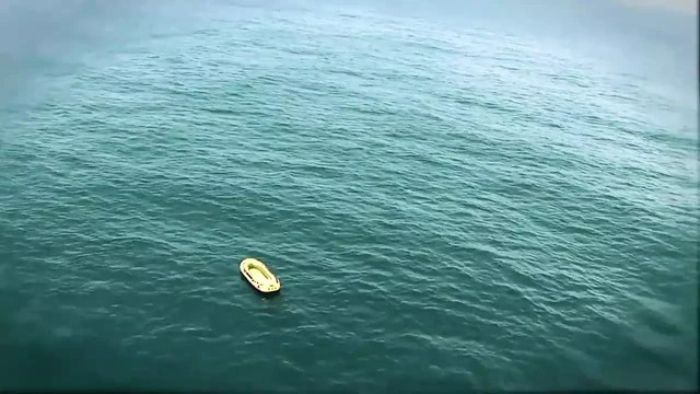Hot sexy blonde fucked on the sea!