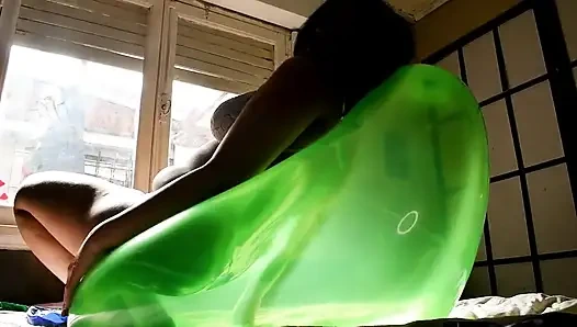 Ride Big Crystal Balloons at Morning Sun - Bunny Looner [lowres]