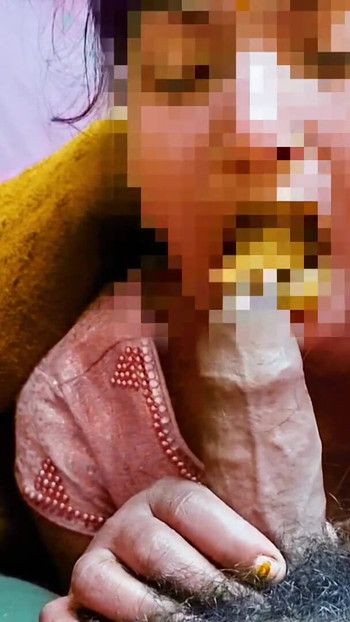 Käftande ögonblick från "Desi bhabhi het masterbuting and drink cum"