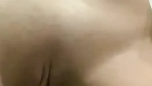 Tüm vücudumu duş aldıktan 💦 sonra tam ihtişam içindeyim