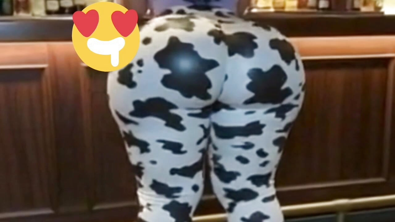자지를 빠는 18세 소녀