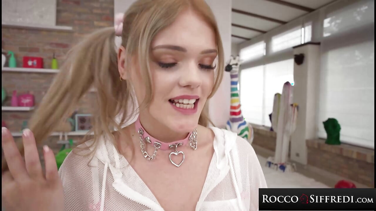 ROCCO SIFFREDI - Blonde Student Railed By Teacher's Huge Cock