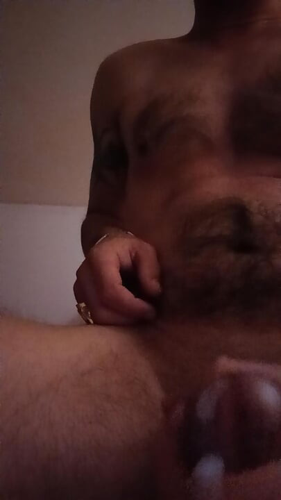 Abspritzen handjob