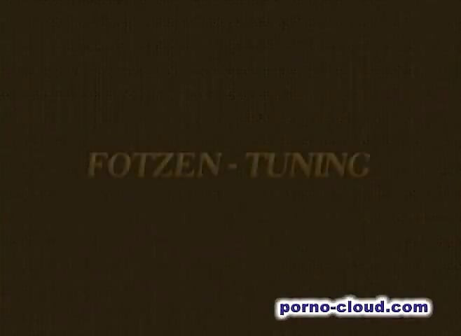 Fete lesbiene în situație de futut - DVD