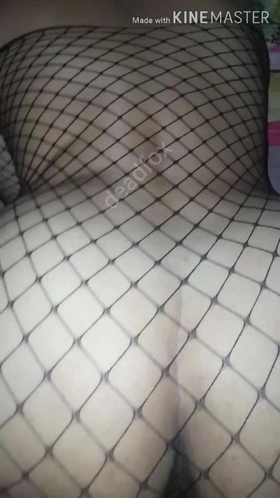 Bengali Housewife in fishnet stocking