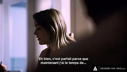 MODERN-DAY SINS - Naughty Anny Aurora Sneaks Off To Bang Her BFF's Stepdad FRENCH SUBTITLES