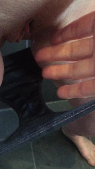 Squirting in my knickers