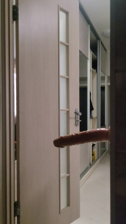 Preparing before a big dick date