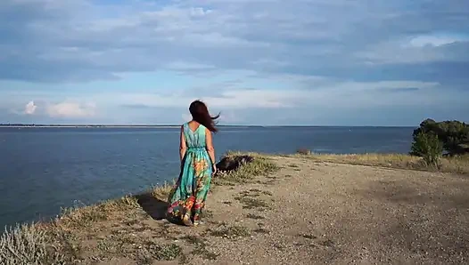 Volga-river'ın üzerinde dik bir şekilde