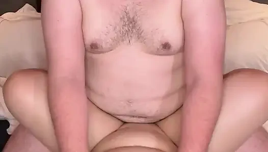 A chubby guy pays me so he can me