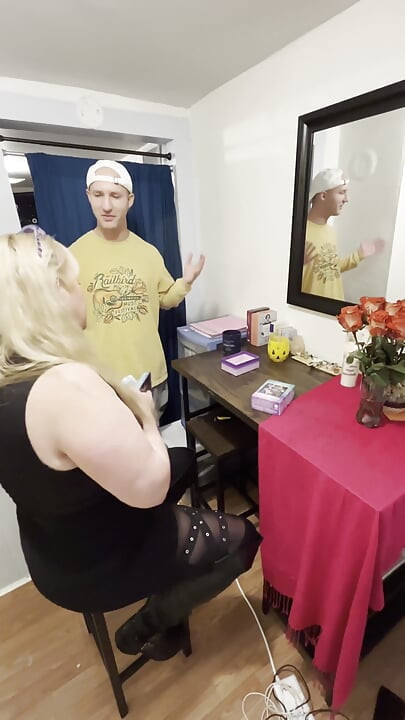 Psychic Predicts He Will Become a Woman