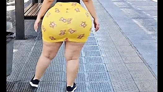 Büyük göt Arjantin'de otobüsü bekliyor