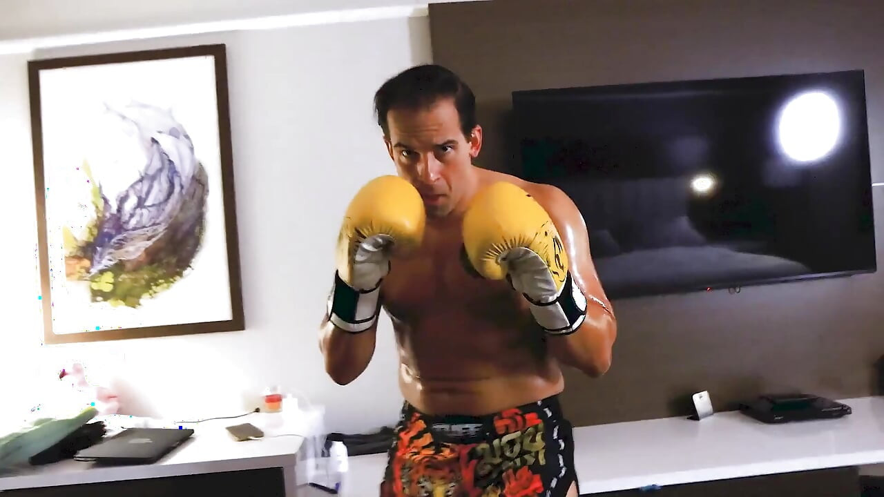 Knockout Boxing Domination: Kandy Vs Sam Stout