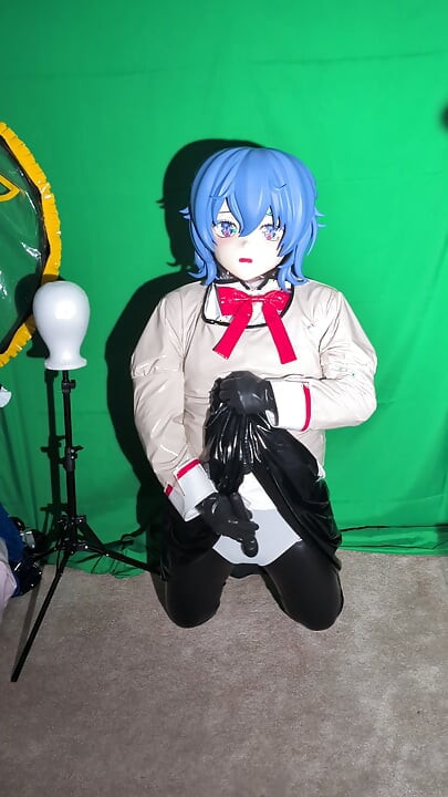 PVC Kigurumi Cosplayer Madoka Uniform Vibrator and Breathplay