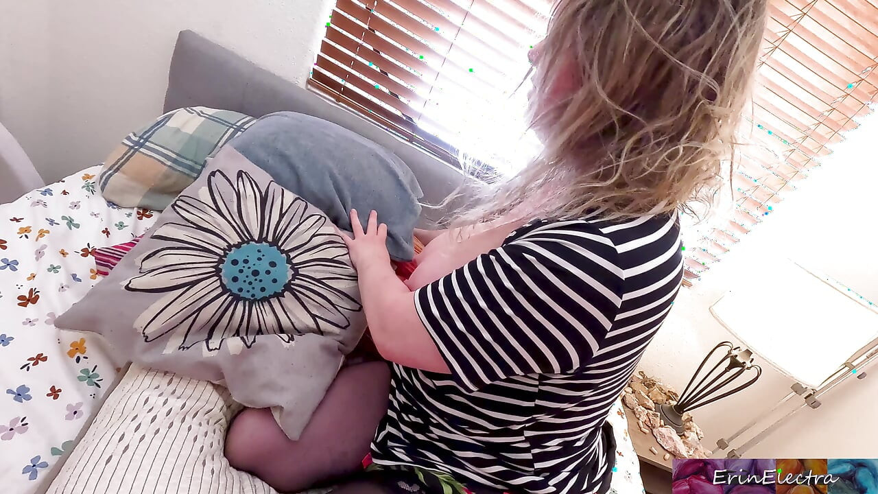 she invites his penis to cum inside when stepson is caught peeping