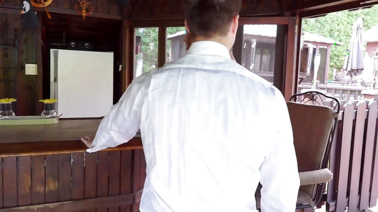 Beach bar fuck - hot and horny