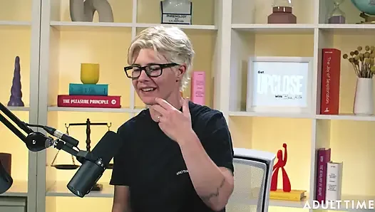Khloe Kingsley: Squirting vor kamera & roten Flaggen