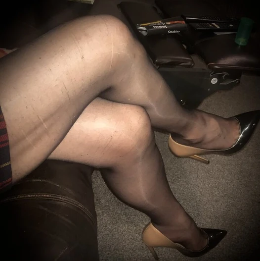 Cd nylons heels