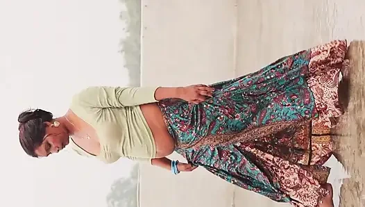 +18 SÜßES GESICHT TIEF GEFICKT . ZUM ERSTEN MAL, ICH HABE ROTE HAND ERWISCHT UND NUTZE .18+ erstes mal stiefschwester indische desi hardcore-sex