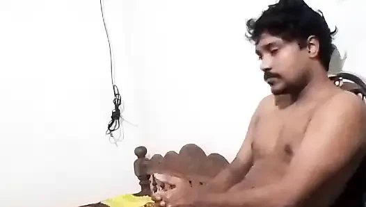 Seksi Hintli usta çıplak sopayla
