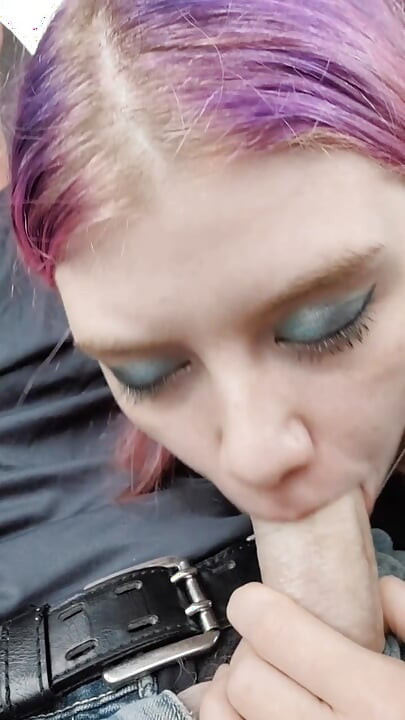 Giving a hot purple haired teen an oral creampie in the car!