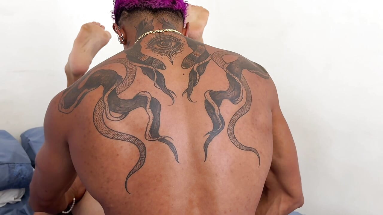 Handsome Guy Starts Kissing Me and Gives Me a Huge Sex Lesson with His Xxl Cock