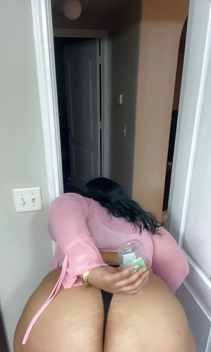 Biggdebbiecakez è Sucha stuzzicase