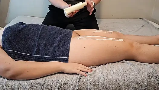 Slow, Sensual Massage That Will Melt Your Stress Away