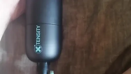 Xtensity mastürbasyonu yarağımda - seks oyuncağı inliyor