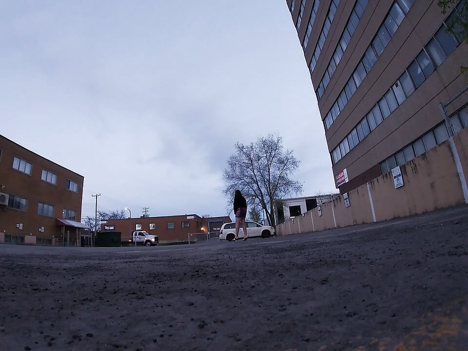 Sissy TV Exposes her precious assets in the outdoor Parking lot