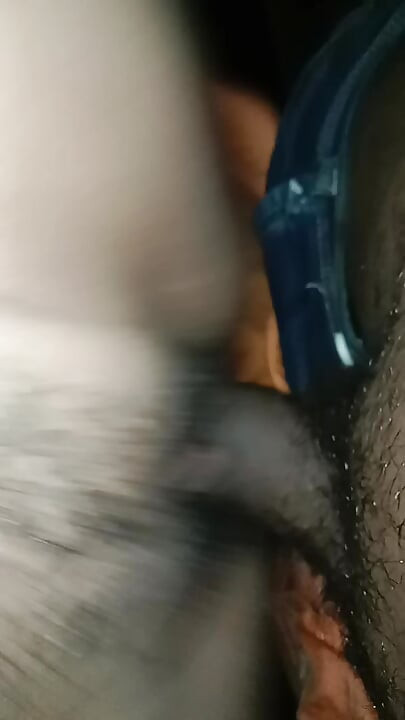 Desi stepsister ki chut bahot rashik hai