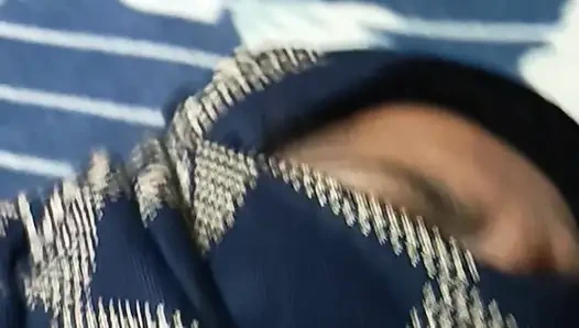 Güzel Telugu öğretmen ateşli amcık sikişi