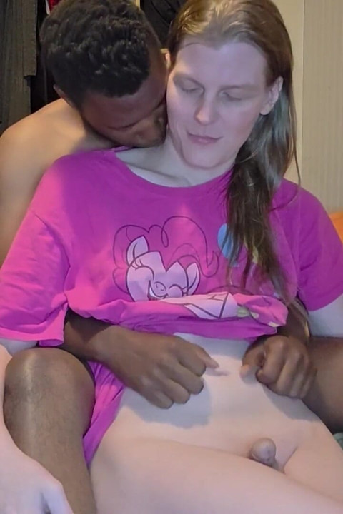 Lazy Day Sex Got Intense