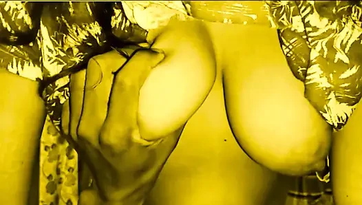 Seksi yengem büyük yarağımı senin güzel amcığın için hazır.