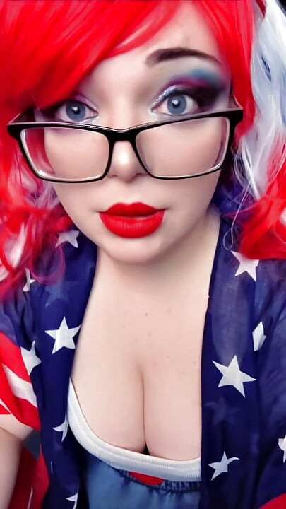 Murica Bimbo chupa militar veterano
