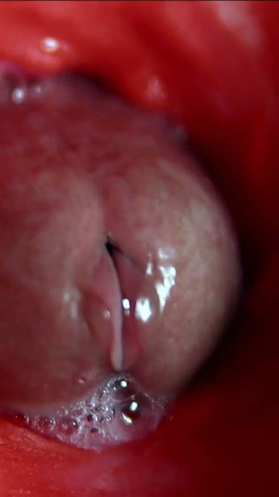 A big beautiful cock flows abundantly inside a wet slippery hole and smacks! | Clip 1