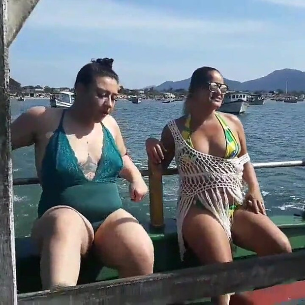 Exhibitionism on the Boat in Public with Paty Butt and Her Stepcousin Agatha Ludovino