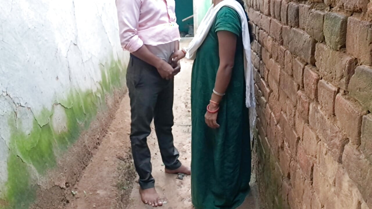 Desi India berbulu ketat