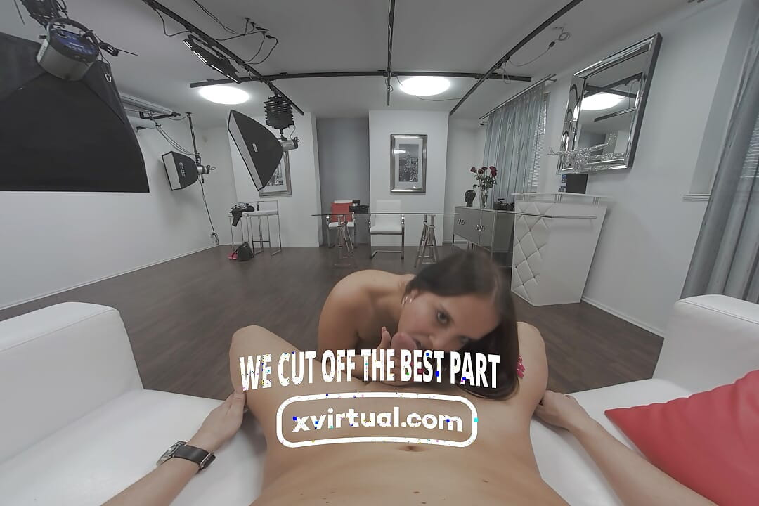 CzechCasting - busty 18 yo Denisa in 180 (X Virtual)